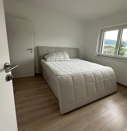 Apartment Neubauwohnung - Nahe Salzburg Hallein